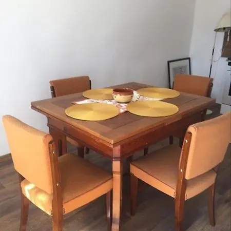 Nyugalmas 2 Vendeghaz Lenarddaroc